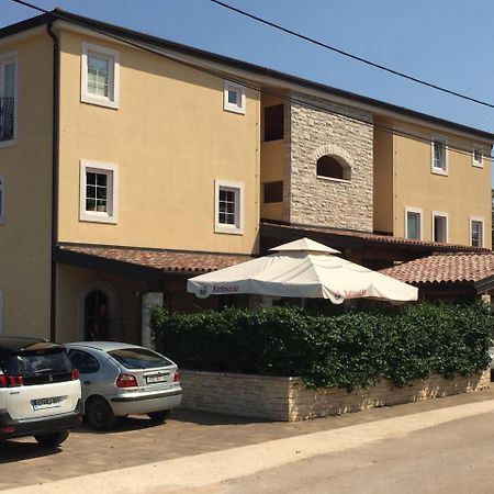 Apartments & Rooms Buoni Amici Murine Экстерьер фото