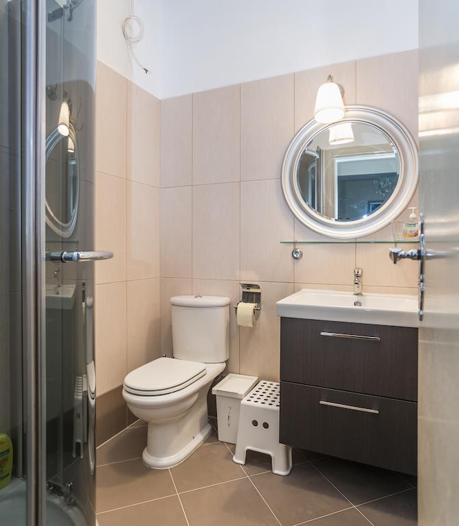 Apartments & Rooms Buoni Amici Murine Номер фото