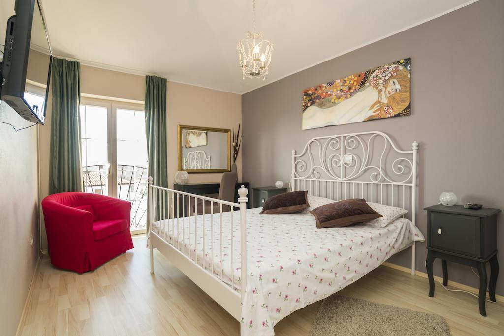 Apartments & Rooms Buoni Amici Murine Номер фото