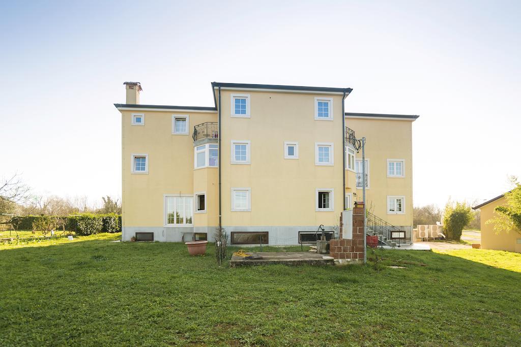 Apartments & Rooms Buoni Amici Murine Экстерьер фото
