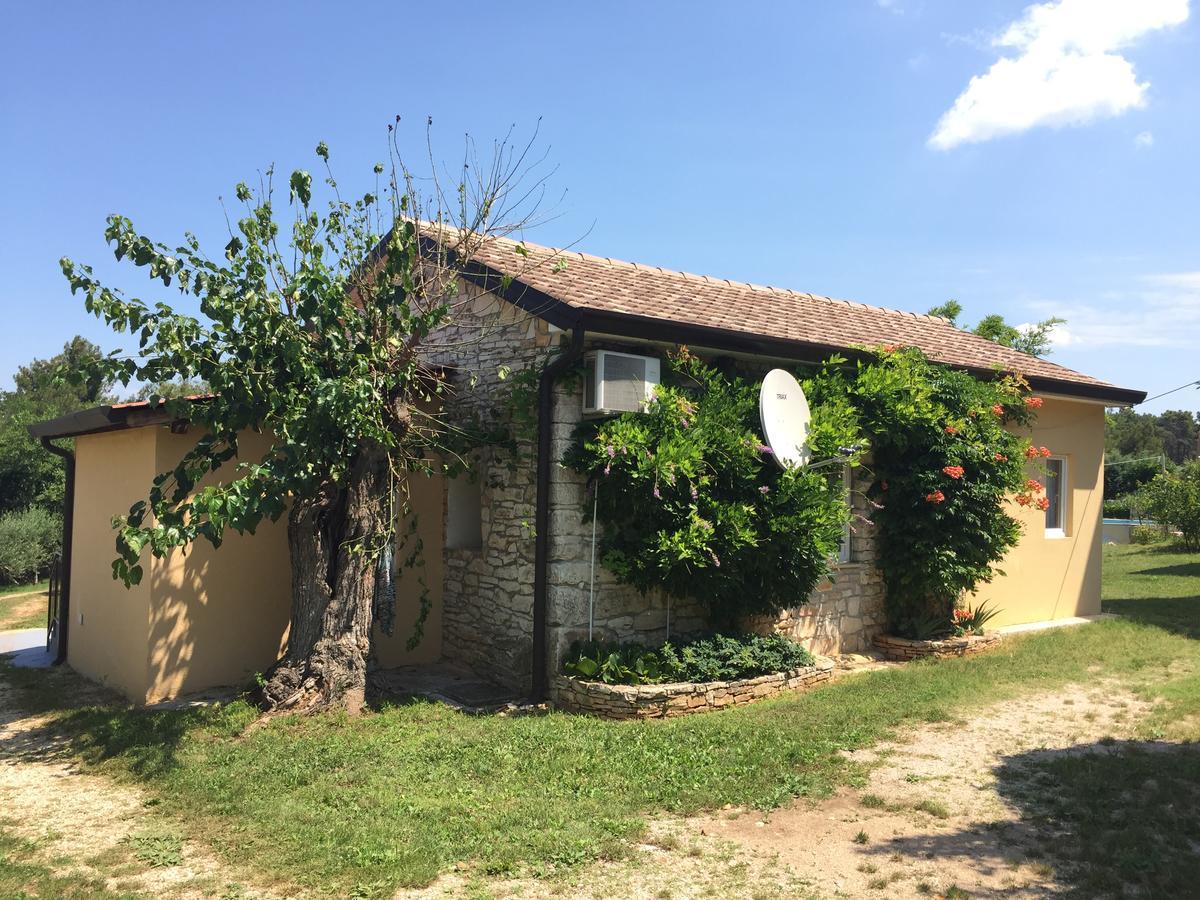 Apartments & Rooms Buoni Amici Murine Экстерьер фото