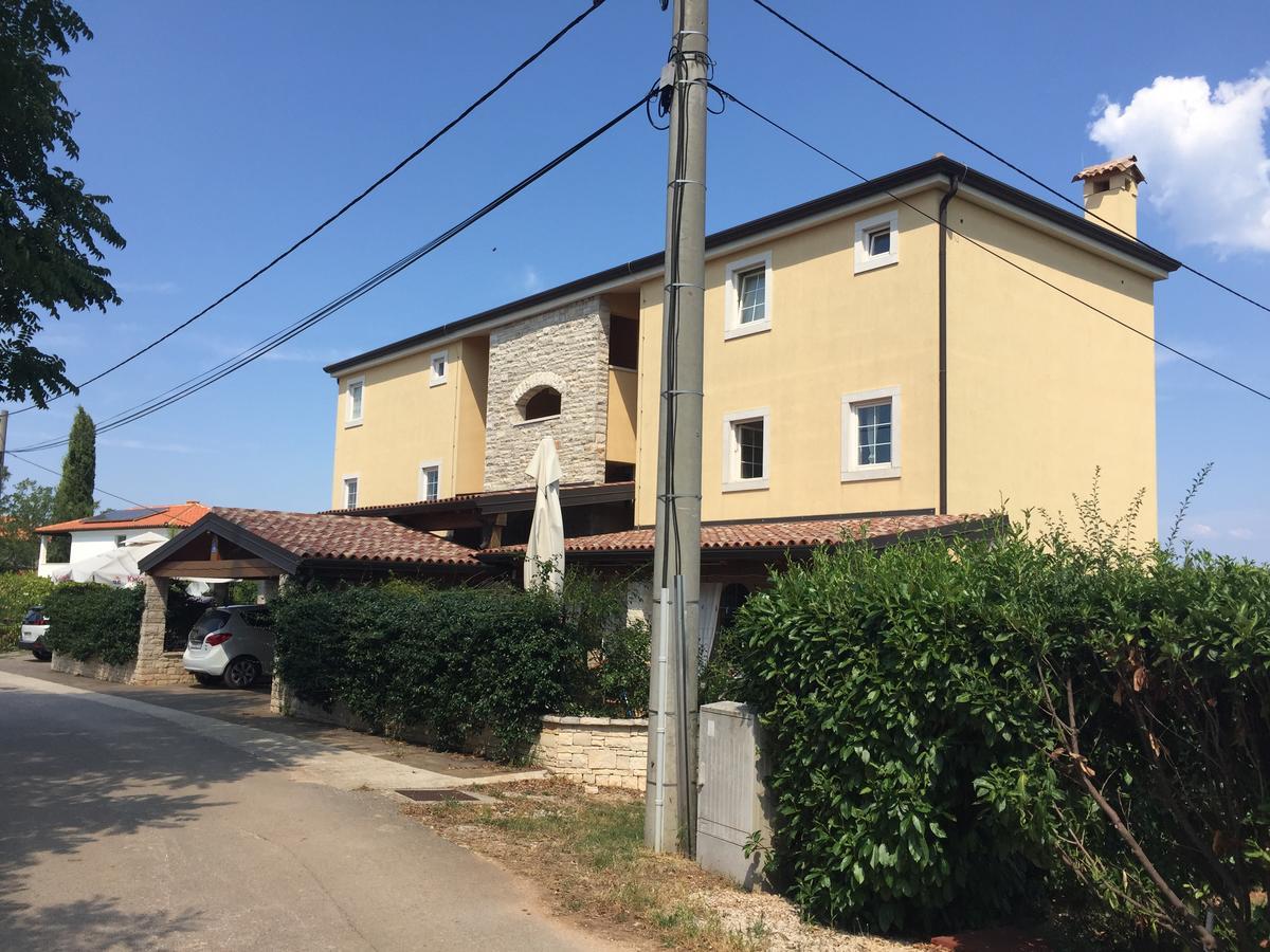 Apartments & Rooms Buoni Amici Murine Экстерьер фото